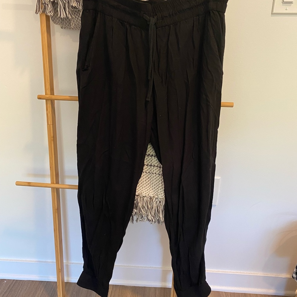 Black sundays best joggers ARITZIA